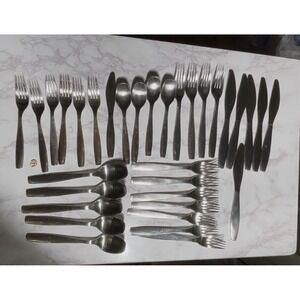 Gourmet Settings Non Stop GS 33-Piece 18/10 Stainless Flatware Mid Century
